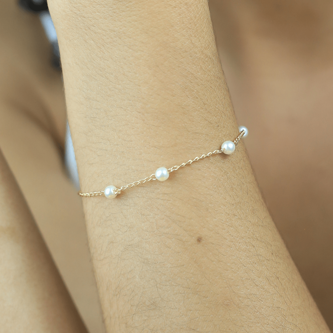 pulseira em perolas - modelo Rebeca - Lanube Semijoias